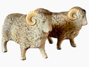 De Colección Ucagco Japón Cerámica Carnero Oveja Estatuilla MARRÓN Cabra Porcelana Hueso China Como - Imagen 1 de 24