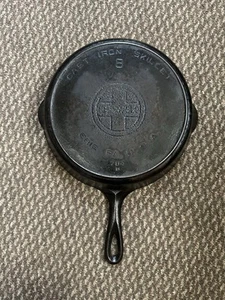 Sartén de hierro fundido Griswold #8 704 D anillo térmico agrietado ligero bamboleo - Imagen 1 de 14