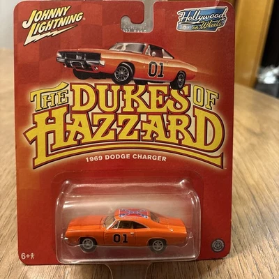 Johnny LIGHTNING DUKES OF HAZZARD  GENERAL LEE 1969 Dodge CHARGER - Image 1 of 4