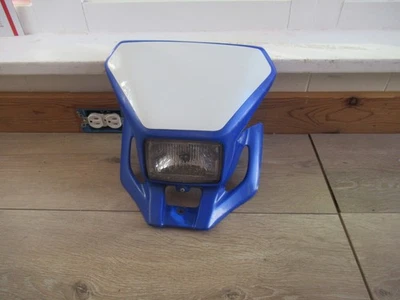 WR 450F YAMAHA 2006 WR 450F 2006 CARENADO DELANTERO Y MONTAJE DE LUZ PRINCIPAL Foto 1 de 4