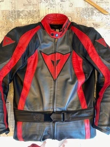 Dainese Lederkombi T-Age Größe 48/50 - Bild 1 von 10