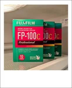 NIB FujiFilm FP-100C Expired 04/2012 - Refrigerated, 3 Packs (30 Photos) - Picture 1 of 4