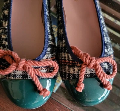 Pretty Ballerinas Womens Rosario Bow Green Ballet Flats Shoes  US 8.5  EU 38½.  - Image 1 of 4