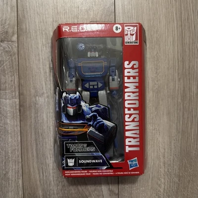 Hasbro Transformers R.E.D. (Robot Enhanced Design) G1 Soundwave Toy Action... - Image 1 of 2