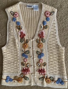 Capacity Vest Ladies Size Medium Crochet Floral On Tan Knit - Picture 1 of 9