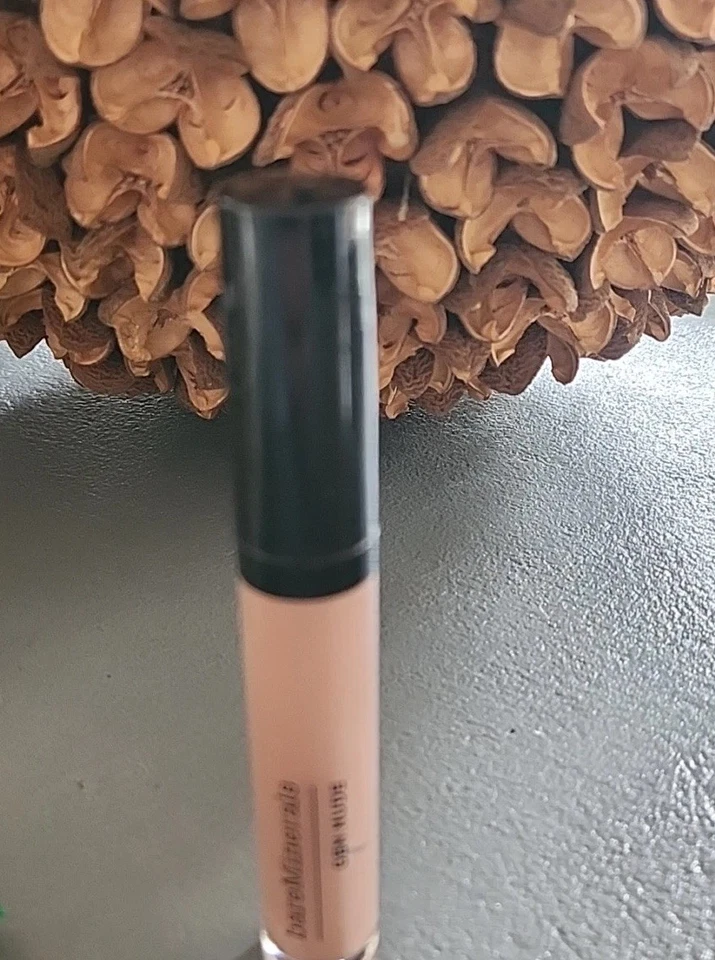 Laca labial Bareminerals Gen Nude Patent Yaaas 0,12 oz 3,7 ml. Nuevo sin caja Foto 1 de 3