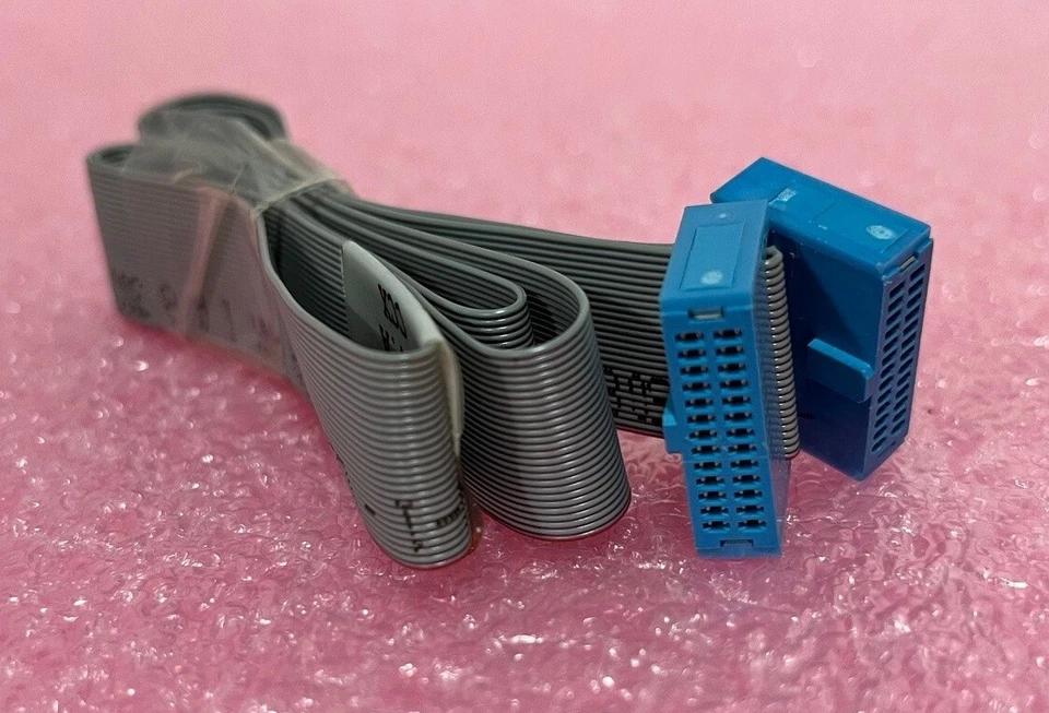 3-00053-02 ADIC 2000 LBX Drive Cluster Cable - Image 1 of 1