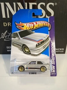 Hot Wheels 2012 '92 BMW M3 pacchetto errore Vhtf raro - Foto 1 di 7