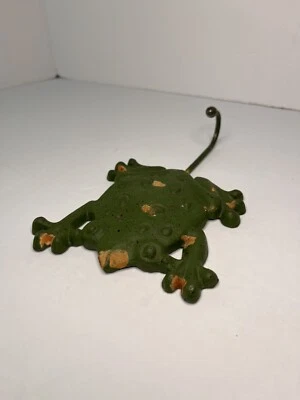Metal Painted Green Frog Wall Hook Cast Iron Key Towel Coat Hanger Rustic - Image 1 of 4