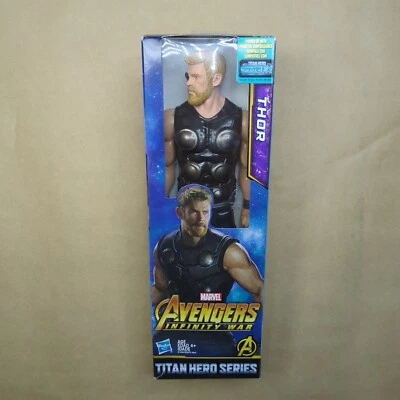 Figura de acción Marvel Avengers Infinity War Titan Hero Series Thor 12 pulgadas Foto 1 de 4