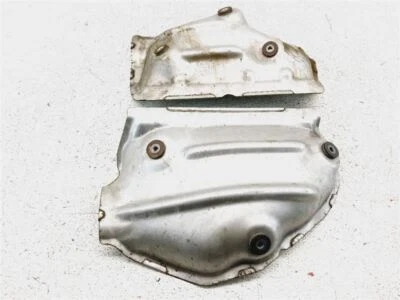 07-13 Infiniti G35/G37 Sedán Colector de escape Escudos térmicos (par) OEM 16590JK21A Foto 1 de 4