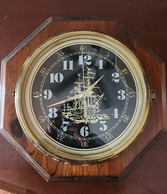 Reloj de cuarzo náutico vintage Clipper Ship con cubierta de cristal Foto 1 de 4