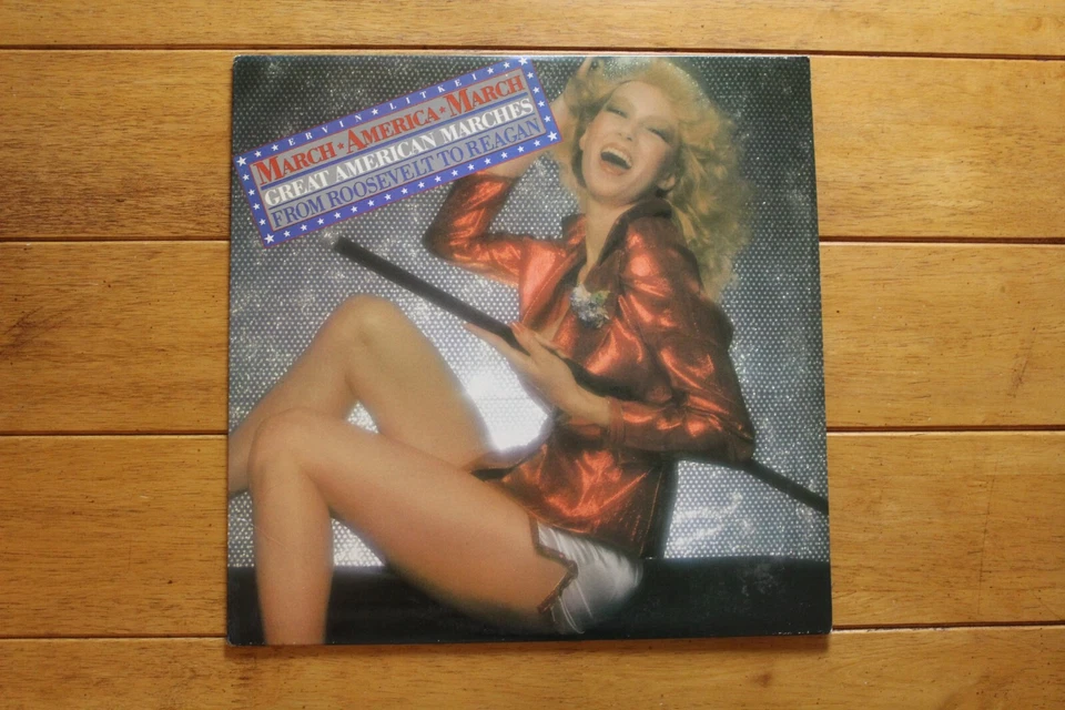 ERVIN LITKEI - MARCH AMERICA MARCH - FROM ROOSEVEL TO REAGAN LP VG+ CHEESECAKE Foto 1 de 4