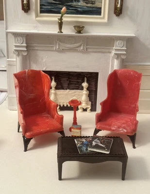 BEAUTIFUL IDEAL CHAIRS PLASCO TABLE Vintage Dollhouse Furniture Plastic 1:16  - Image 1 of 4