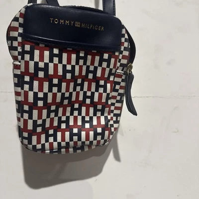 NEW Tommy Hilfiger Small Crossbody Red Navy Blue Handbag Phone Mini Purse NWT - Image 1 of 4
