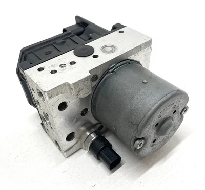 01-05 Original OEM BMW E46 325xi AWD ABS / DSC Hydro Unit Pump 34516762114 330xi Foto 1 de 4