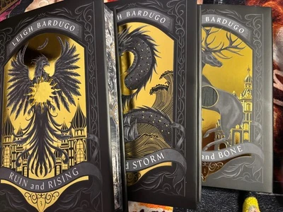 Shadow and Bone Trilogy Leigh Bardugo LitJoy Special Edition Box Set  - Image 1 of 4