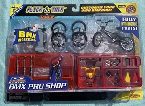 Bicicletas Flick Trix Pro Shop BMX C-Note y Supa X cuadros verdes y negros Spin Master - Imagen 1 de 9