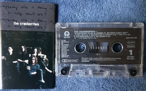 THE CRANBERRIES - Everybody Else Is Doing It So Why Can't We? Cassette Tape 1993 - Picture 1 of 3