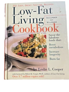 The Low-Fat Living Cookbook 250 Easy Great-Tasting Recipes by Leslie L. Cooper - Imagen 1 de 6