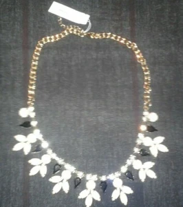 Susan Graver Style Necklace Color Gold White and Black with Box (B) - Picture 1 of 4