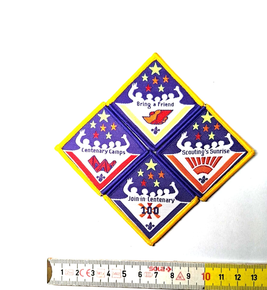Toppe distintivi SCOUT centenario dello scoutismo (4 pz in composizione) - Immagine 1 di 1