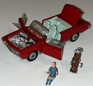 Vintage Corgi Toys 246 Chrysler Imperial W/Figure & Golf Clubs - Picture 1 of 23
