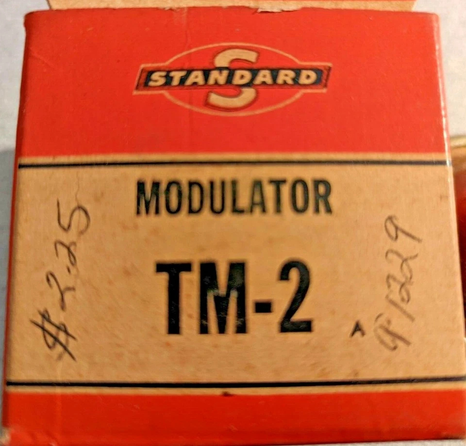 Modulador de transmissão NOS Standard TM-2 TM2 Turboglide VM112 1957 Chevy Vintage - Imagem 1 de 3