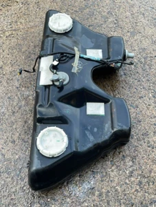 JAGUAR S-TYPE 3L PETROL (LATE) COMPLETE FUEL TANK XR852863 - Picture 1 of 1