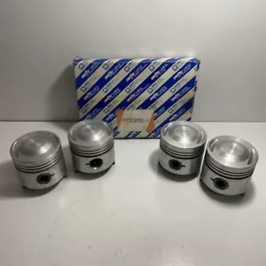 KIT DI 4 PISTONI 4/10 ORIGINALE 82327750 - Picture 1 of 6