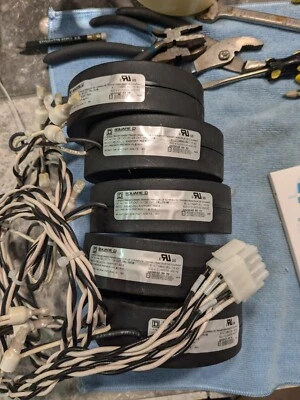 Square D Current Transformers 4 each 7RL-751B & 1 each 7RL-500B with connector. - Image 1 of 3