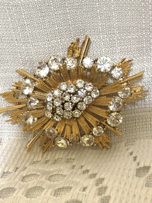 Lisner Atomic Starburst Rhinestone Brooch Gold Tone Vintage Signed MCM Jewelry - Image 1 of 4