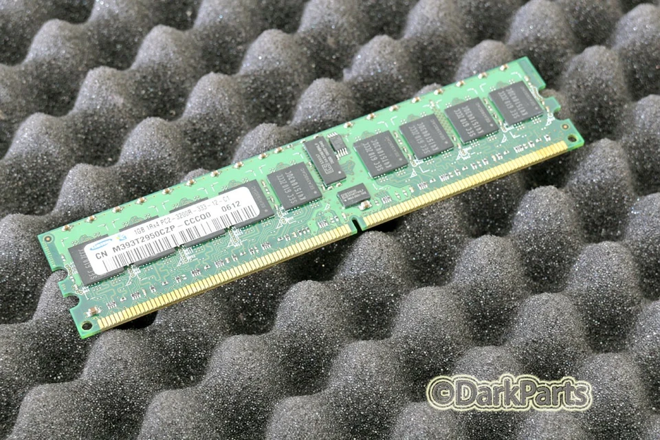 Samsung M393T2950CZP-CCCQ0 1GB Memory RAM PC2-3200R-333-12-C1 345113-051 - Image 1 of 1