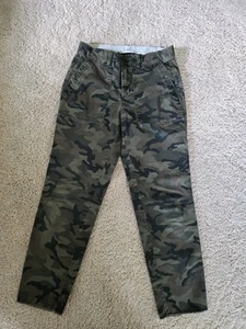 Pantalones chinos camuflados Gap Girlfriend talla 0 dobladillo crudo ligero tiro medio - Imagen 1 de 6
