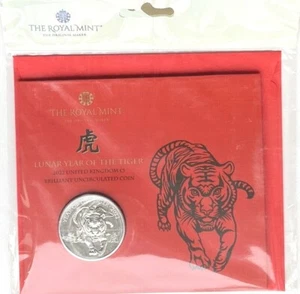 Moneda brillante sin circular The Royal Mint Año lunar del tigre 2022 Reino Unido £5 - Imagen 1 de 2