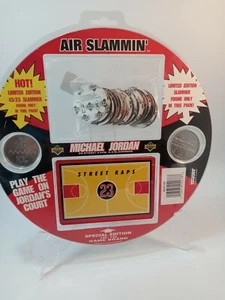 Michael Jordan 1995 Upper Deck Pog Set Air Slammin' Street Kaps #23 Court - Picture 1 of 1