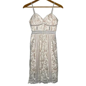 Fashion Nova White Lace Mini Bodycon Dress          Size:  S - Picture 1 of 3