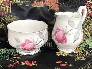 Royal Albert bone China sugar and creamer Pink Rose England Vintage EUC - Picture 1 of 5
