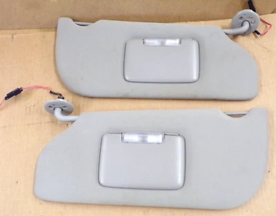 2005 saturn relay sun visor set ( Beige ) 2005-2007 chevy uplander - Image 1 of 4