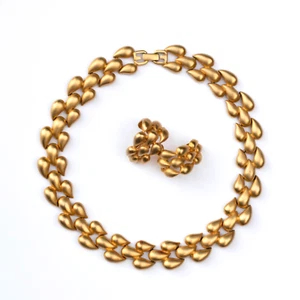 GIVENCHY Vtg 1980s Brushed Gold Link Necklace & Clip-on Earrings Set Demi Parure - Picture 1 of 17