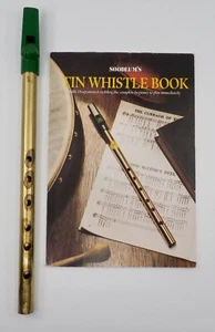 Soodlum's Irish Whistle book/tutor by Waltons + Irish Tin Penny Whistle - Picture 1 of 6