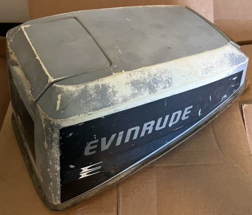 Johnson Evinrude Outboard 8hp Engine  87-90 6-8hp  Cowl 282982 282995