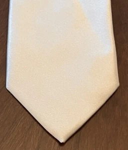 J. Ferrar Tan 100% Microfiber Men’s Neck Tie Made In China - Picture 1 of 9