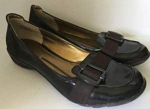 EUC Women's Size 8M by Kenneth Cole Reaction Brown Comfort Slip On Loafers - Picture 1 of 9