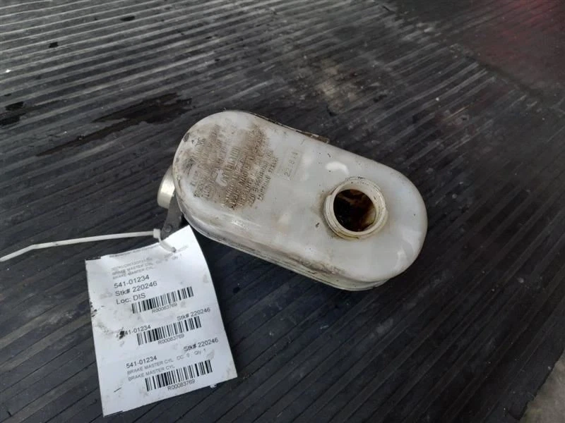 Тормозной главный цилиндр двигателя сквозной 10/30/04 03-05 Dodge Ram 2500 05093407AA - Изображение 1 из 4