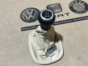 VW Passat B5 4 Motion 5 Speed Gearknob Sun Beige Leather Gaitor New OEM - Picture 1 of 8