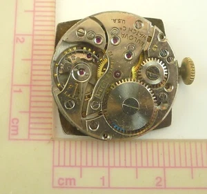 Bulova 10BH Armbanduhrwerk - gute Unruh - Teile / Reparatur - Bild 1 von 5