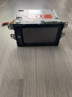 10-13 OEM Suzuki Kizashi Pioneer Avic-5100NEX  6.2 inch car navigation Carplay - Image 1 of 4