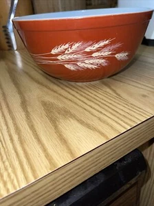 Vintage PYREX Autumn Harvest Wheat Pattern Nesting Mixing Bowl #403 2.5 Liter - Picture 1 of 5