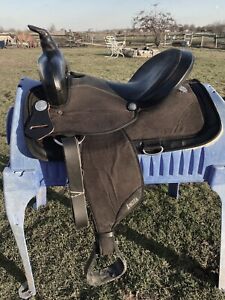 Used 15" black synthetic Abetta  Western pleasure  trail saddle US made